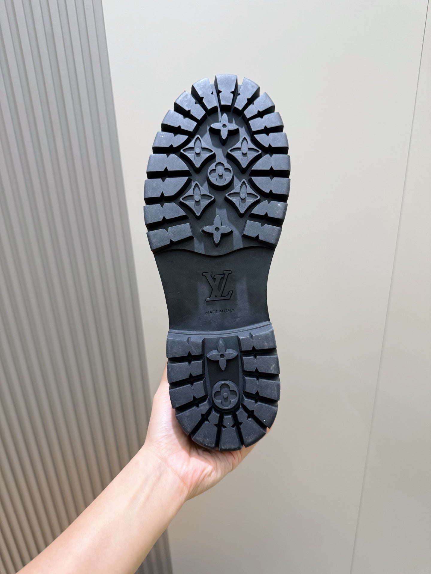 LU Boots Man 2 Color's