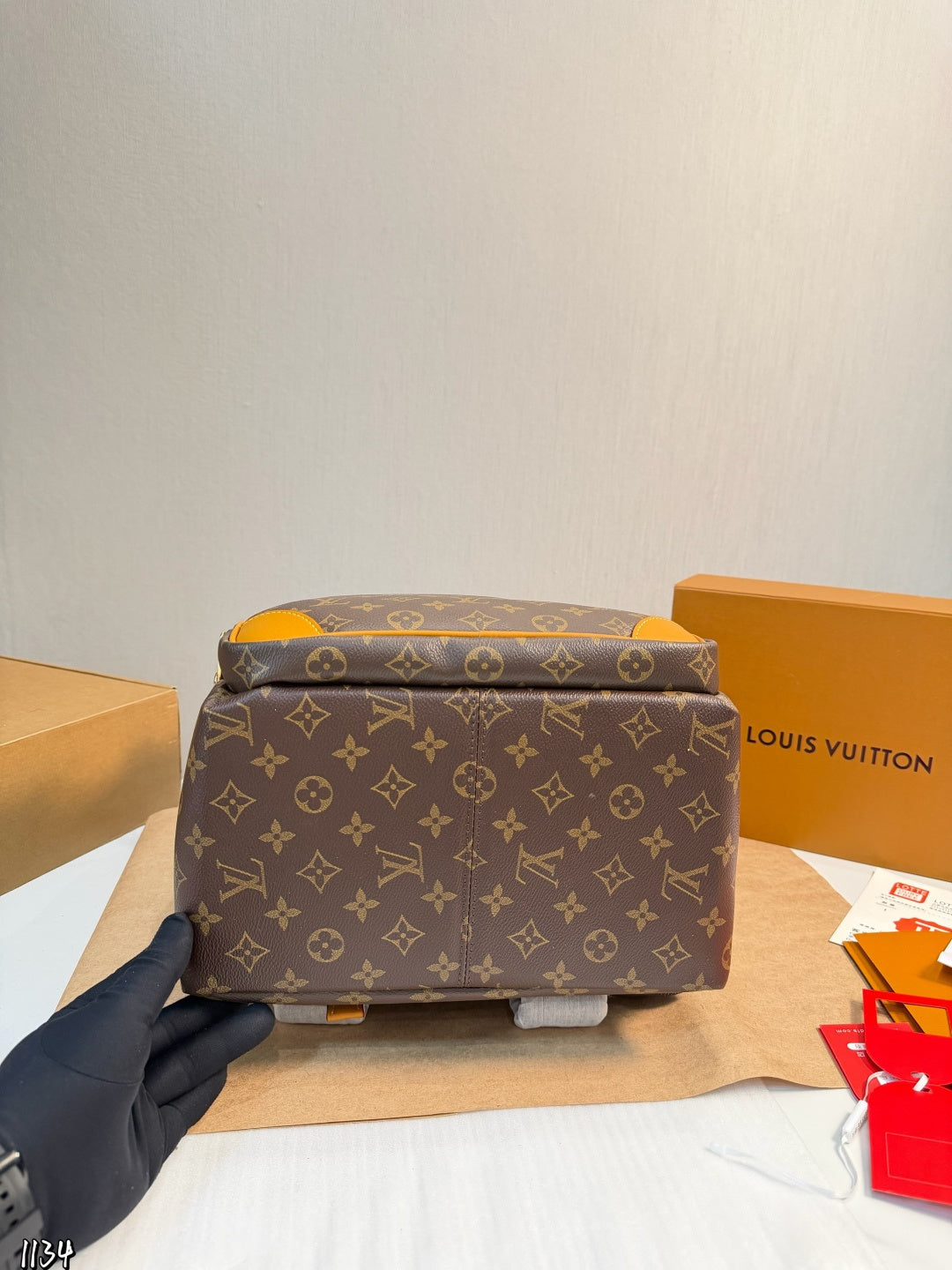 LU Backpack  Bag  39 cm