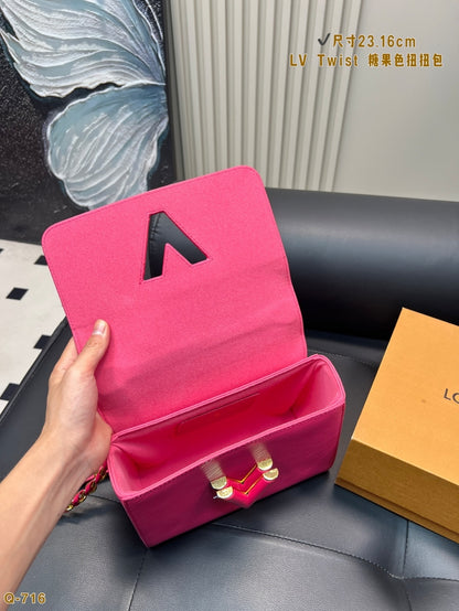 LU  Bag  24 cm