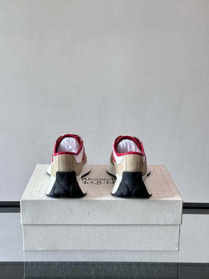 Mc*QUEEN  Sneakers Runner Unisex 2 Color's