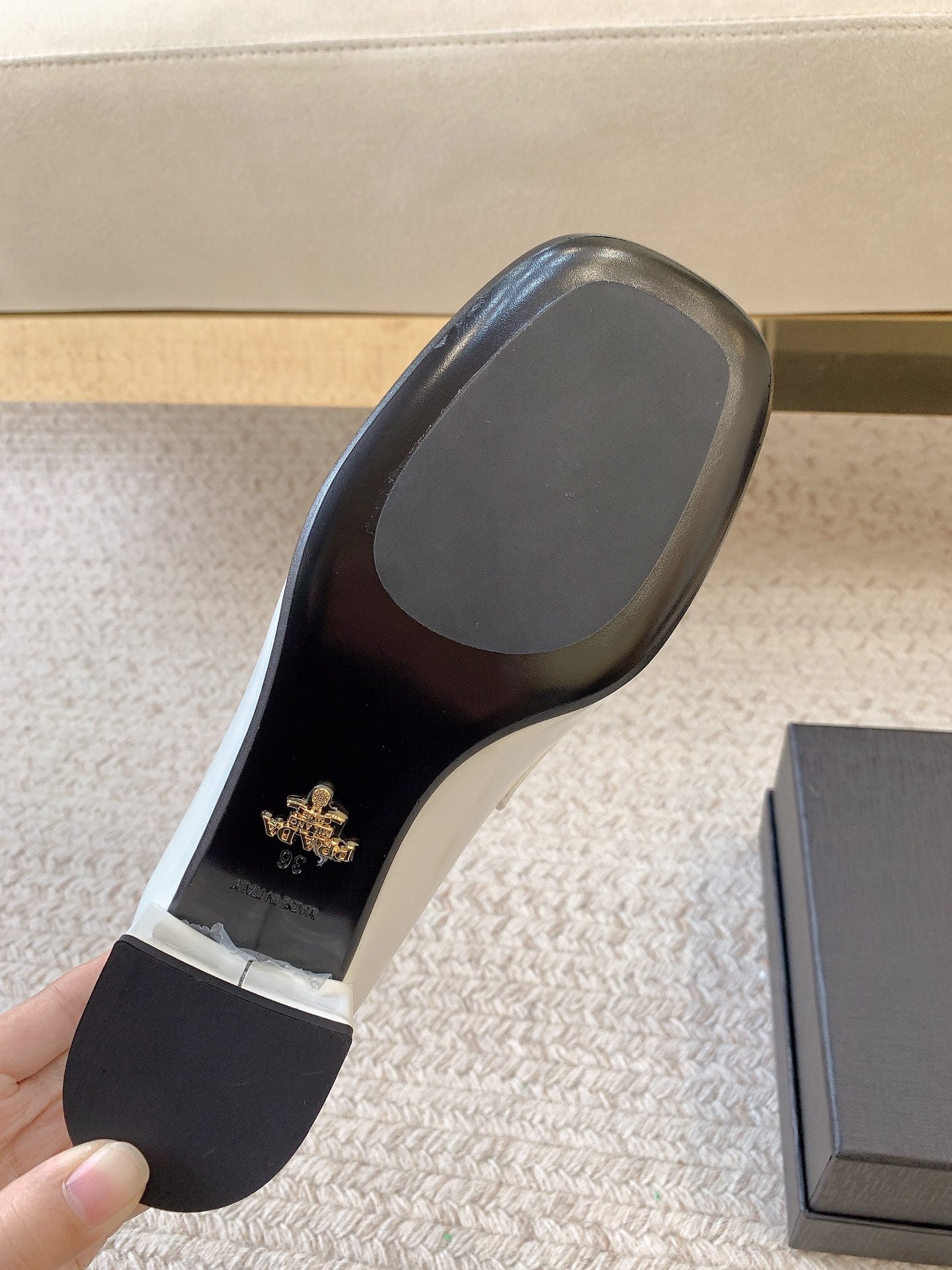 PRD Shoes  Woman 2 Color's