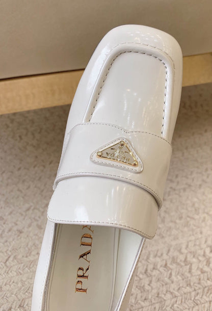 PRD Shoes  Woman 2 Color's