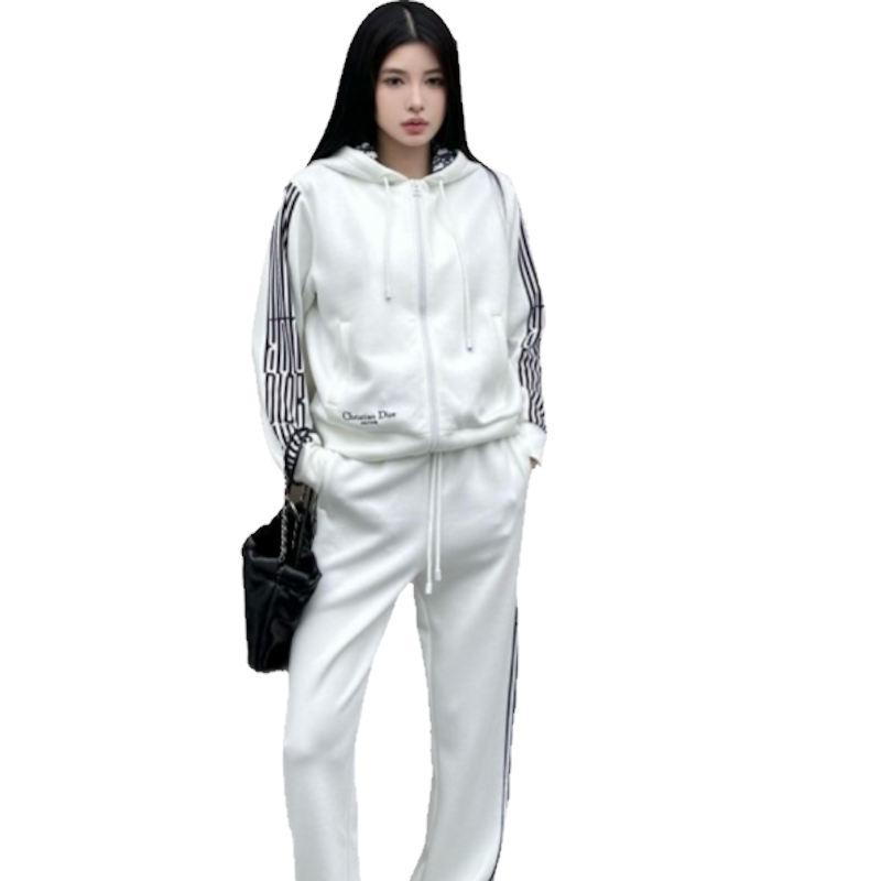 CHD MISS Sport Suits  Woman 2 Color's 2025 Limited