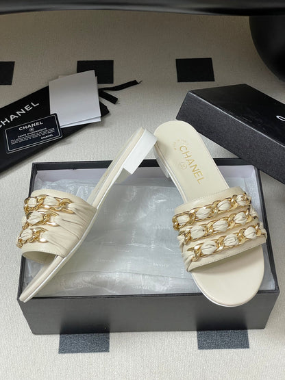 CHL Slippers 2 Color's Woman