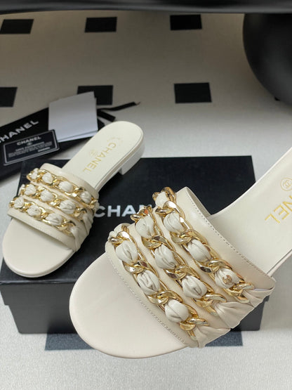 CHL Slippers 2 Color's Woman