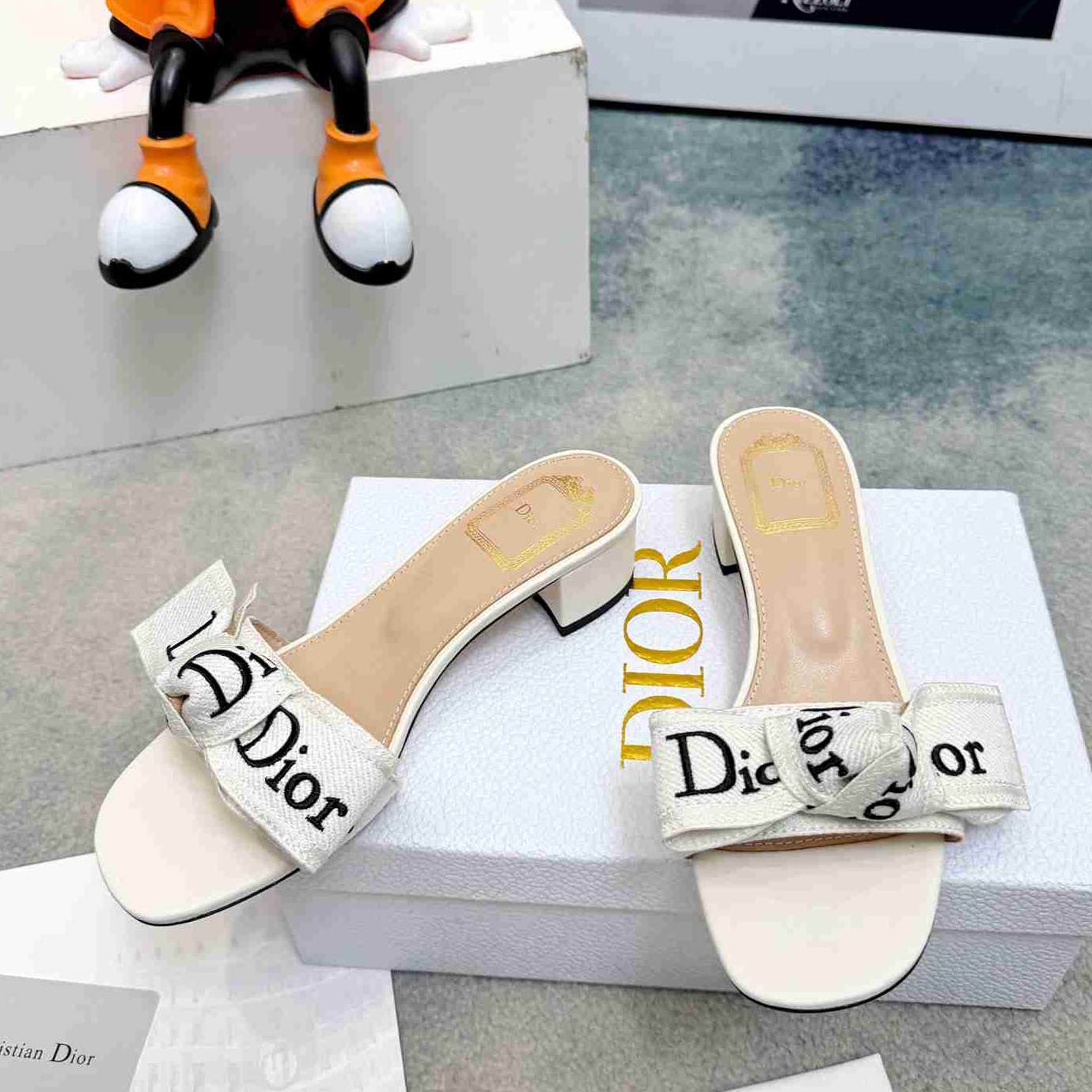 CHD Slippers  Sandals  Woman 3 Color's