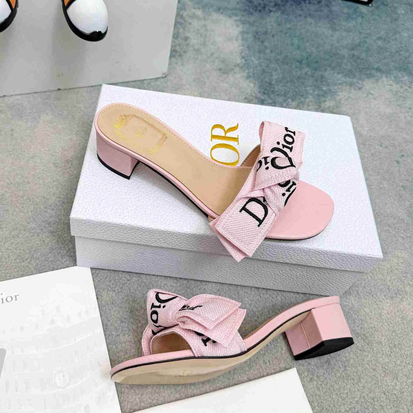 CHD Slippers  Sandals  Woman 3 Color's
