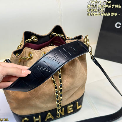 CHL Bucket Bag 25 cm