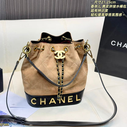 CHL Bucket Bag 25 cm