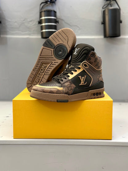 LU  Sneakers High Trainers