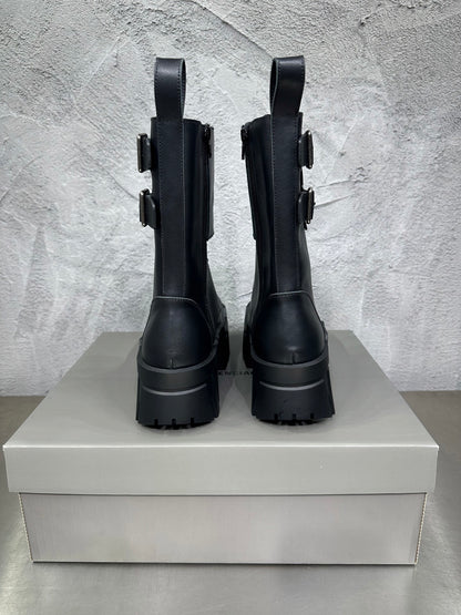 SNBAL  boots Man 46