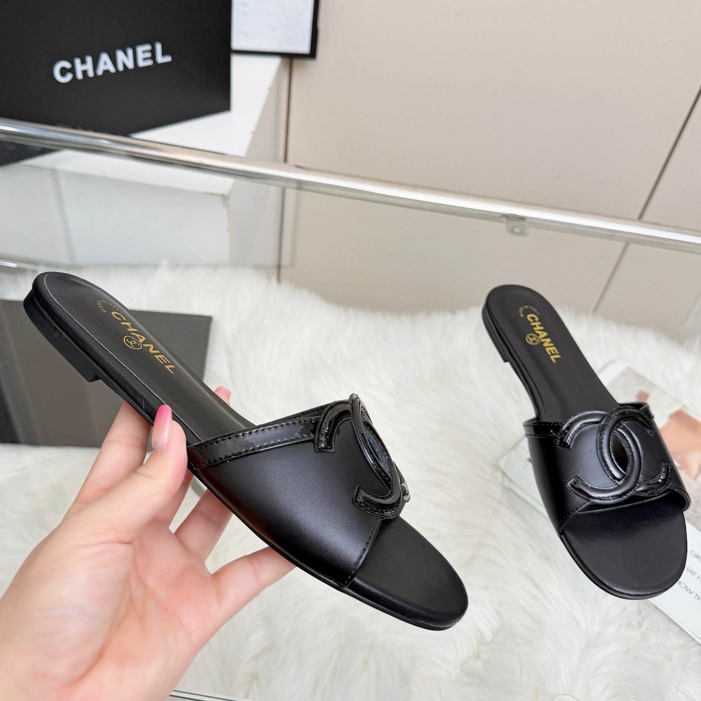 CHL Slippers  Woman  3 Color's 42