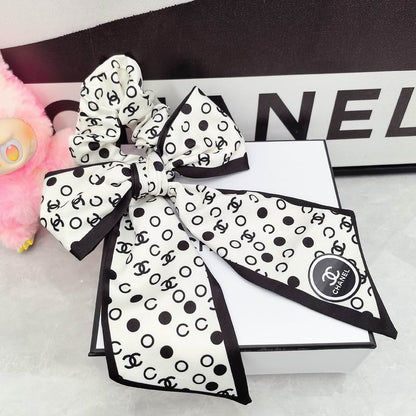 CHL Head Band 2 Color's scrunchie