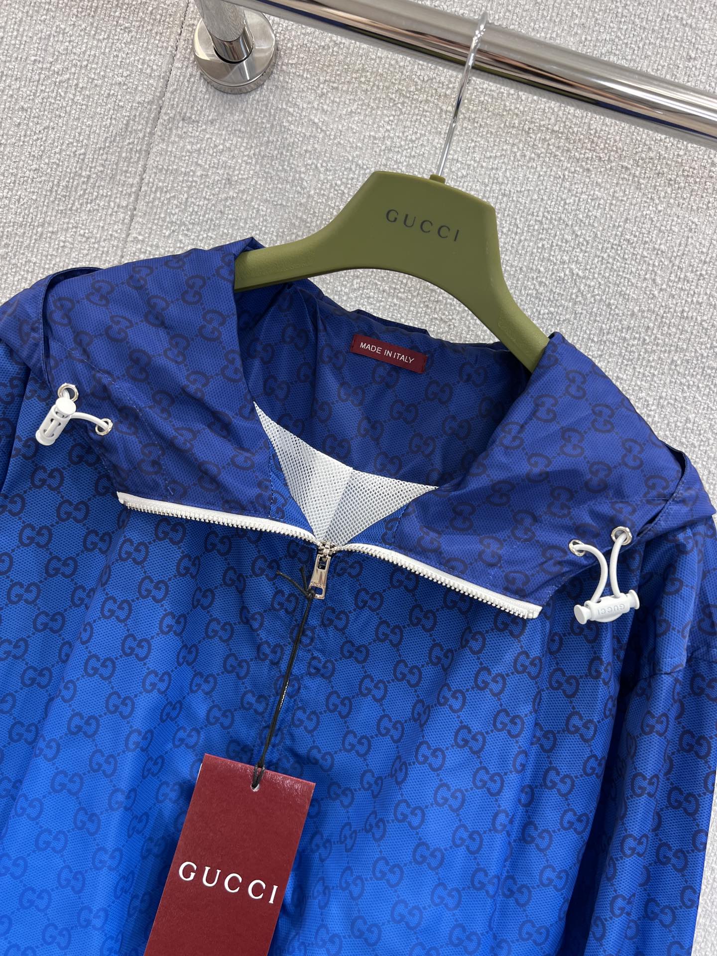 GU Jacket  Unisex Windbreaker Limited