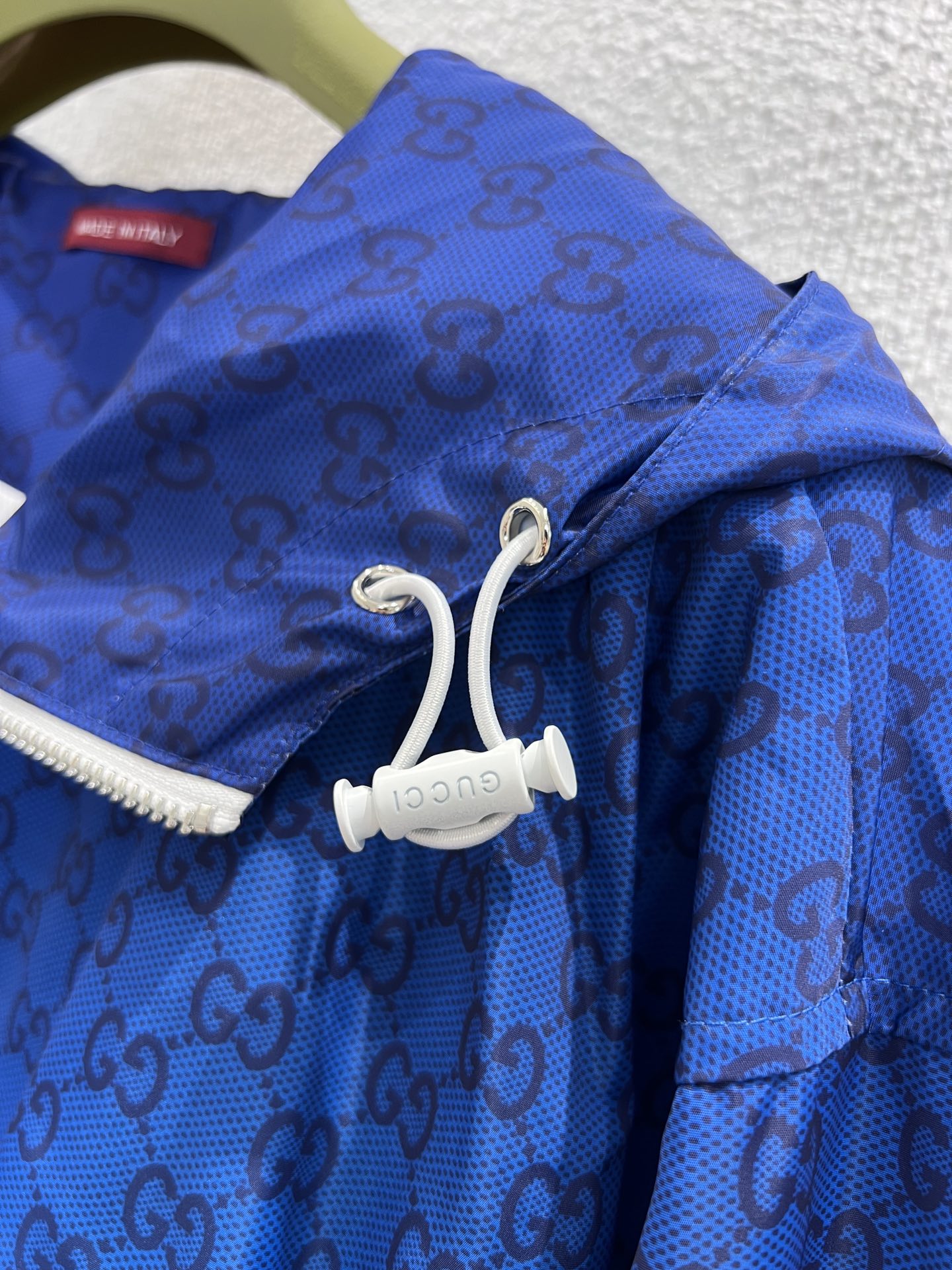 GU Jacket  Unisex Windbreaker Limited
