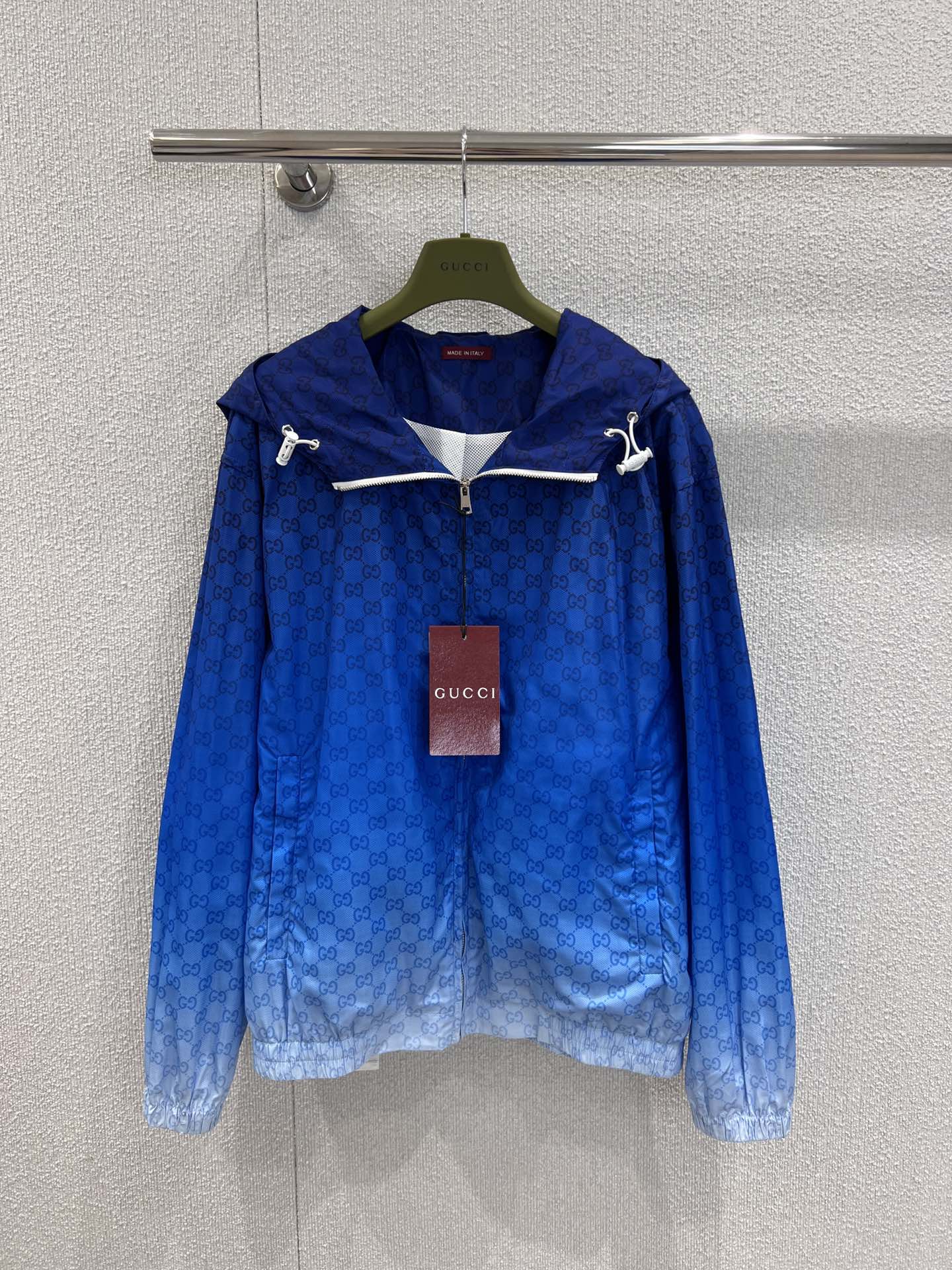 GU Jacket  Unisex Windbreaker Limited