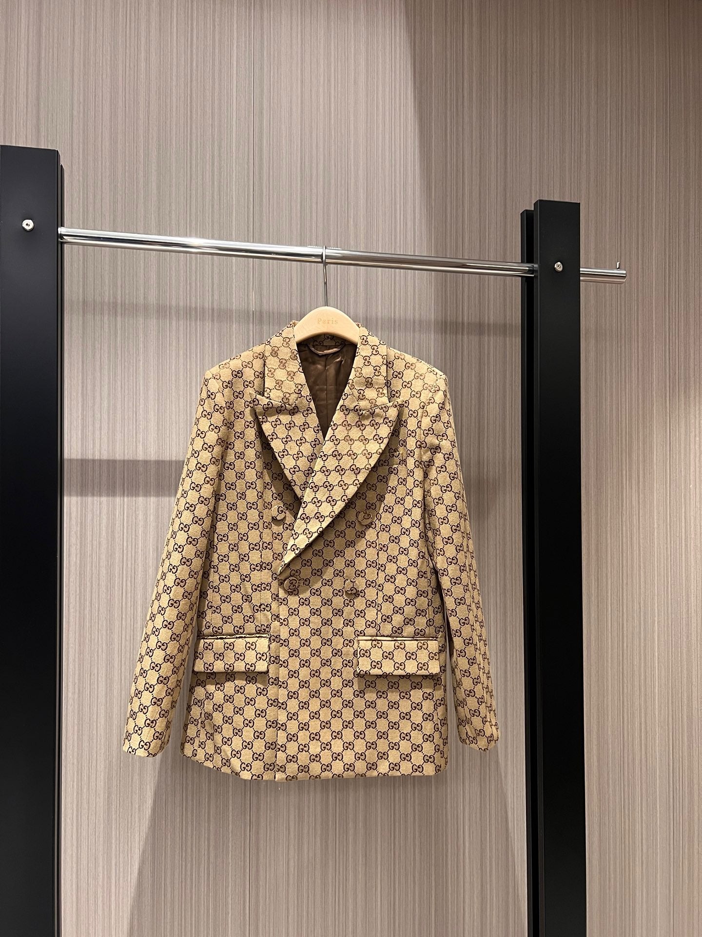 GU Jacket Woman  limited