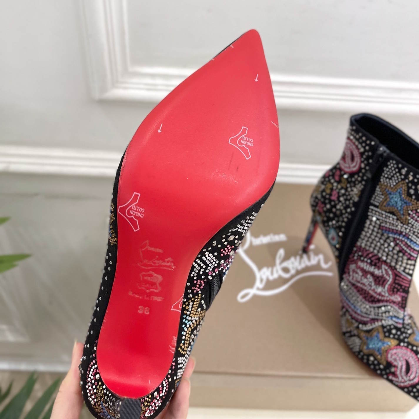 LABUTIN Woman Boots High Heels 42