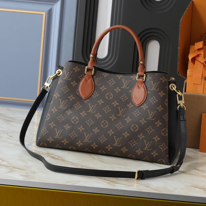 LU  Bag  2 Size 's