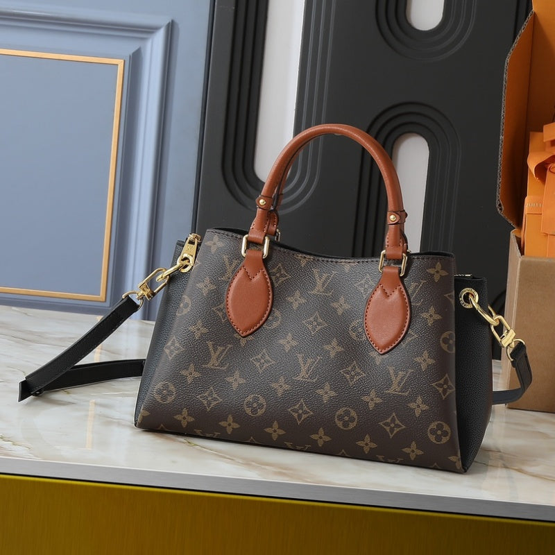LU  Bag  2 Size 's