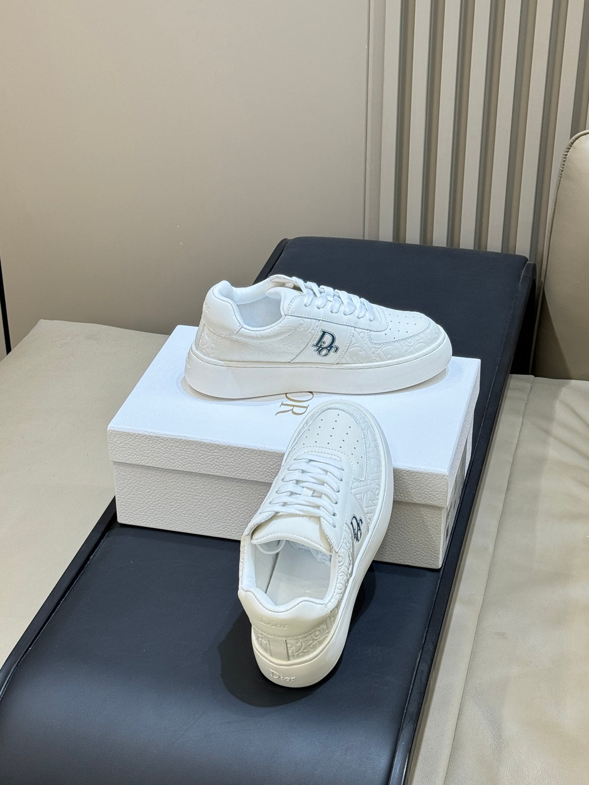 CHD  Sneakers Woman