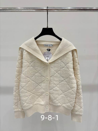 CHD woman Sweater