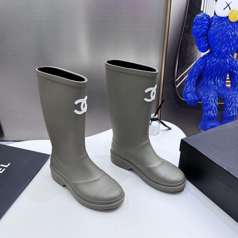 CHL  Rubber BOOTS   Woman Size 4 Color's -SALE -