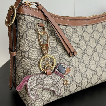 GU Emblem medium shoulder bag 30 cm