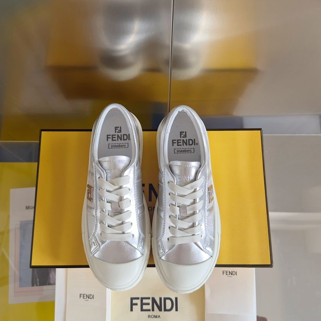 FEN  Sneakers 2 Color 's