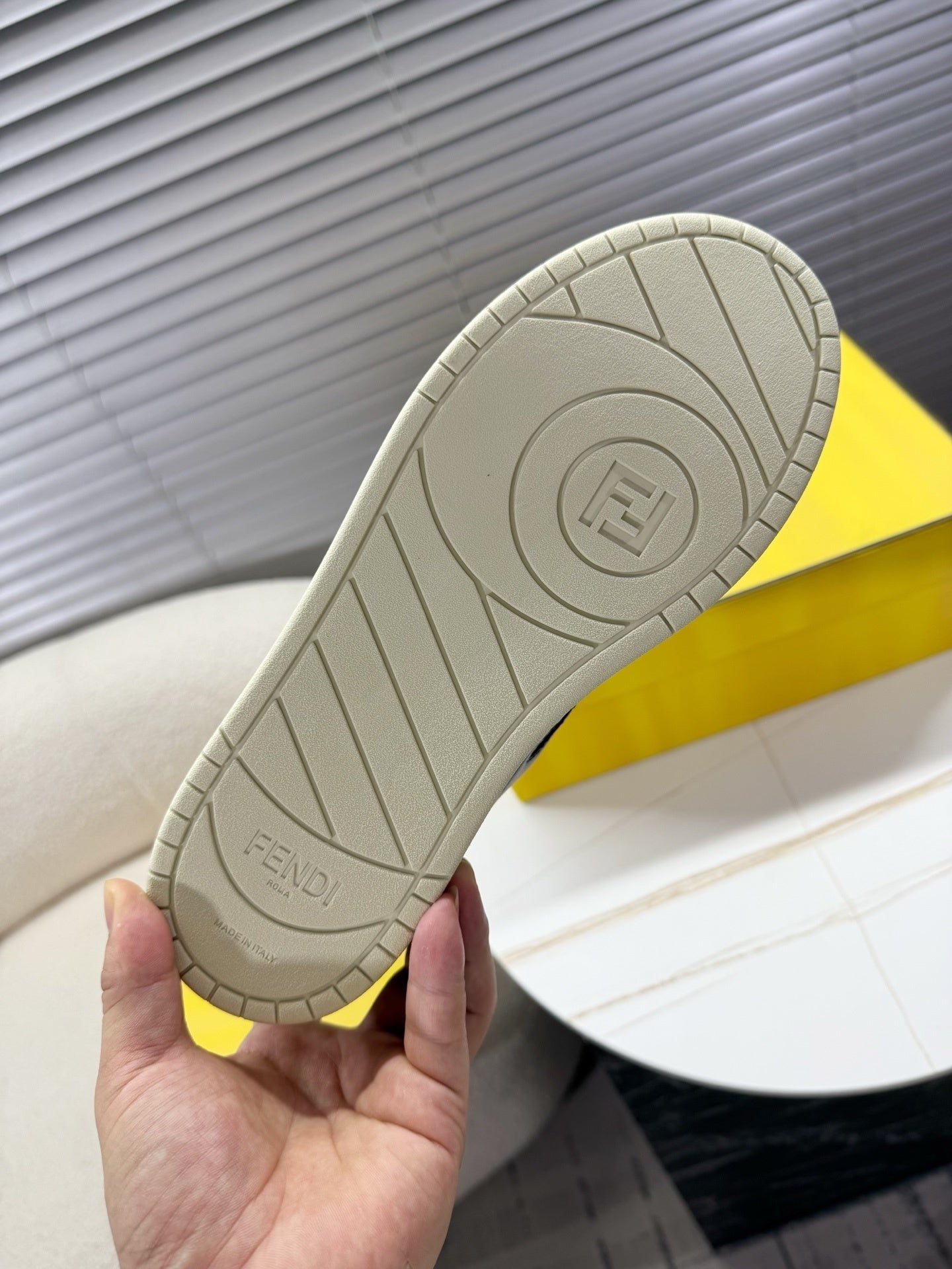 FEN  Sneakers  3 Color 's
