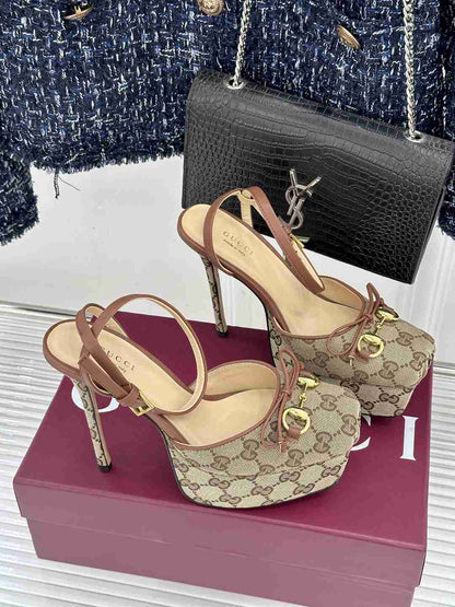 GU Shoes  Wedge  platform  Woman