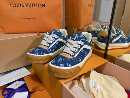 LU  Sneakers Unisex 3 Color
