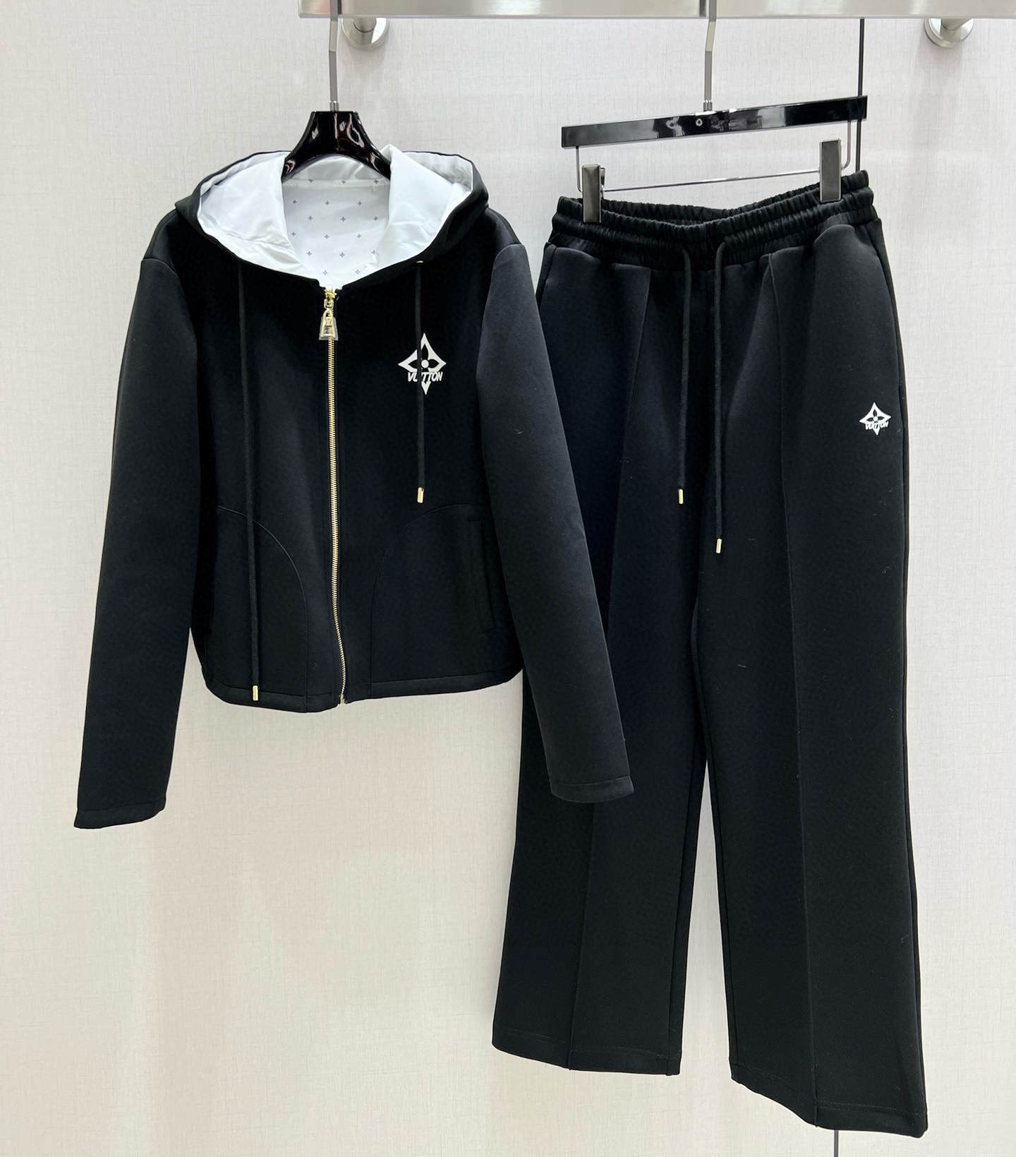 LU Sport Suits  Woman 2 Side  Limited Season 2024
