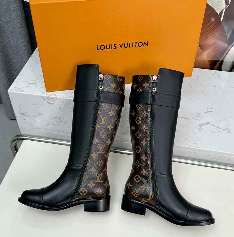 LU  Boots Woman