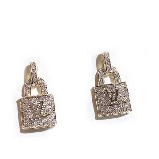 LU Fashion earrings  SALE-min order required