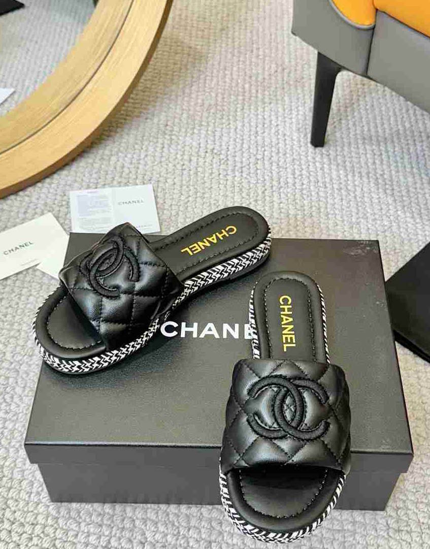 CHL  Slippers 3 Color's Woman