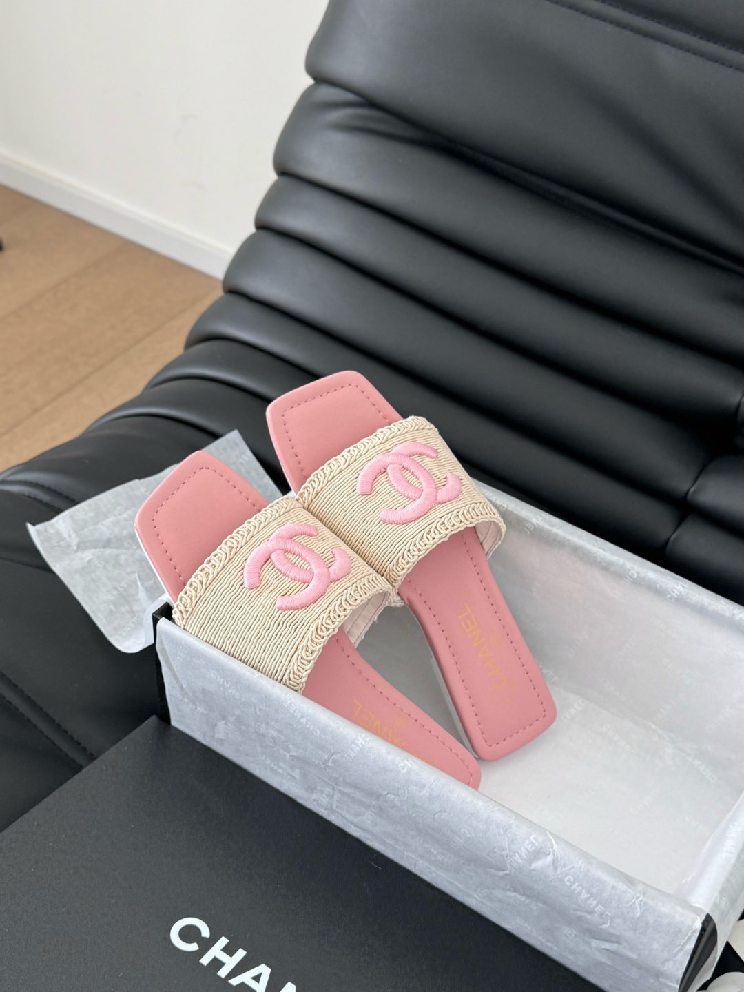 CHL Slippers 2 Color's