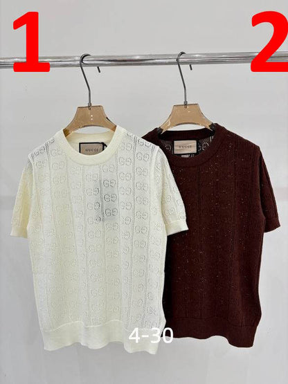 GU Woman T- Shirt sweater 2 Color's
