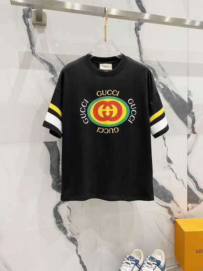 GU  T-shirt  2 Color 's