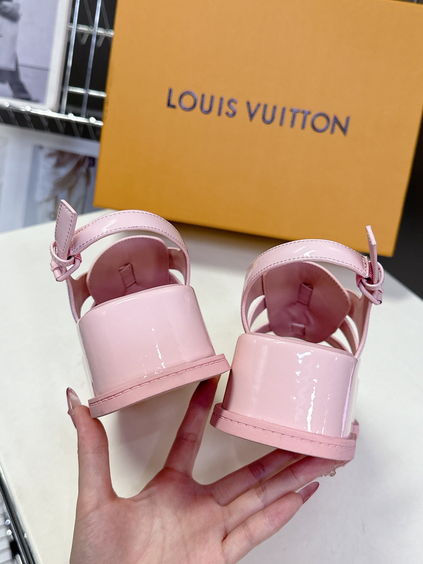 LU Sandals 3 Color's Woman