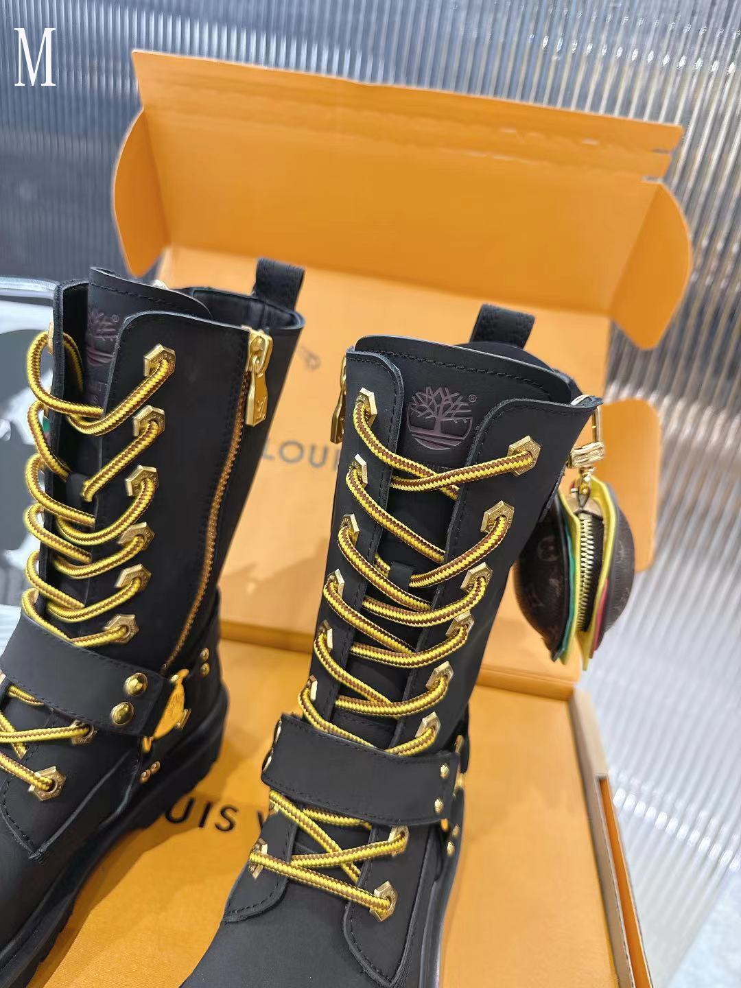 LU vs TIMBER LAND Boots Unisex 2 Color 's
