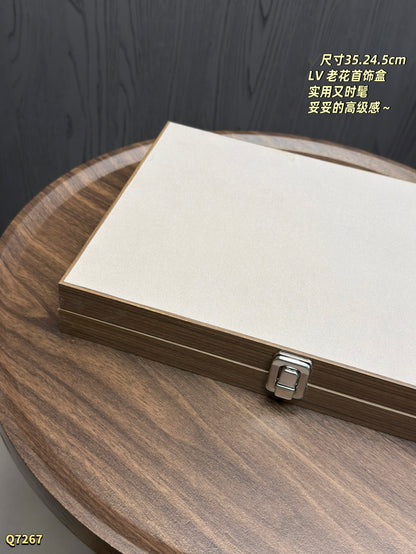 LU Home Organizer  Jewelry Box  35 cm Monogram