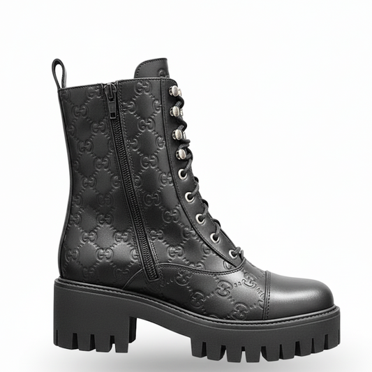 GU Woman Boots Combat
