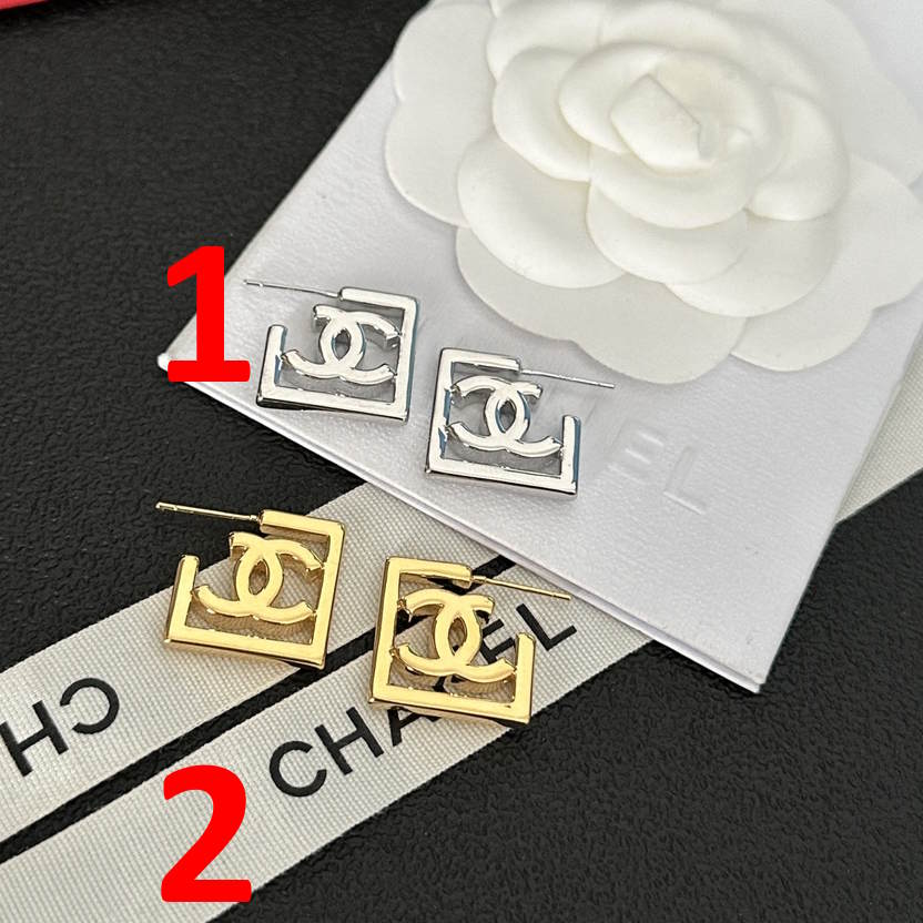 C H L Fashion earrings  SALE-min order required