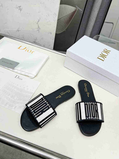 CHD Slippers Woman 42