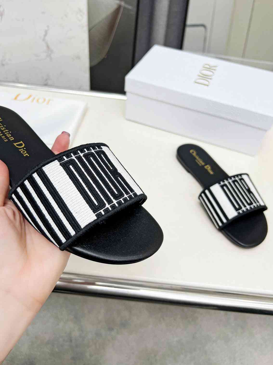 CHD Slippers Woman 42