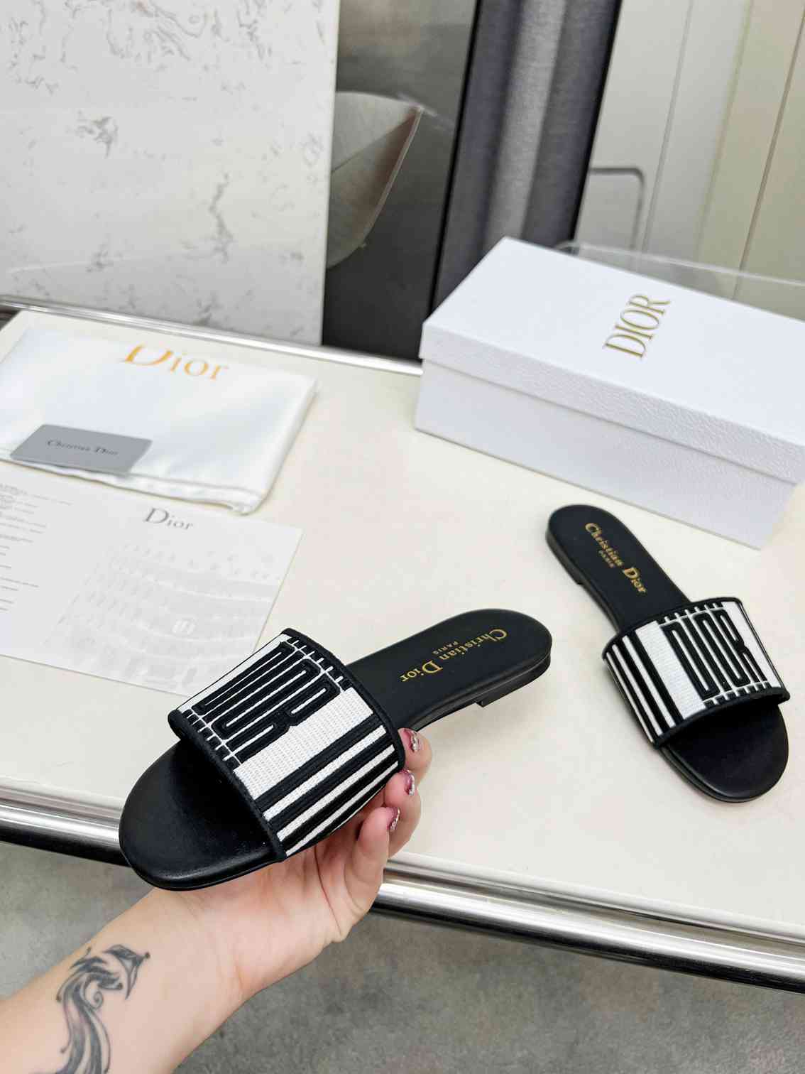 CHD Slippers Woman 42
