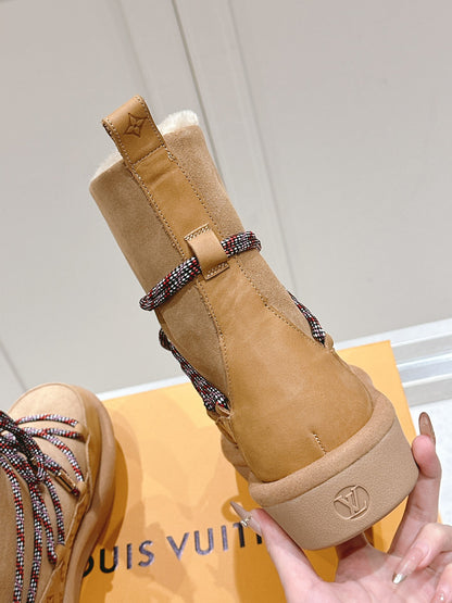 LU UGG  Boots Woman