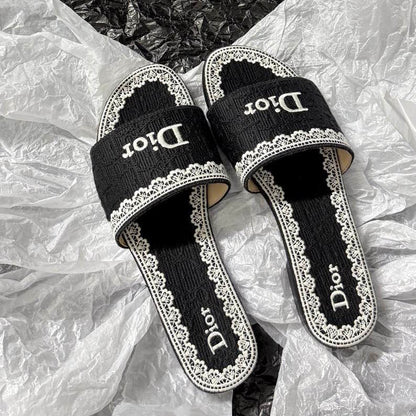 CHD Slippers Woman
