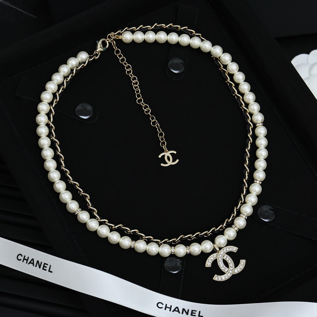 CHL Fashion Necklace